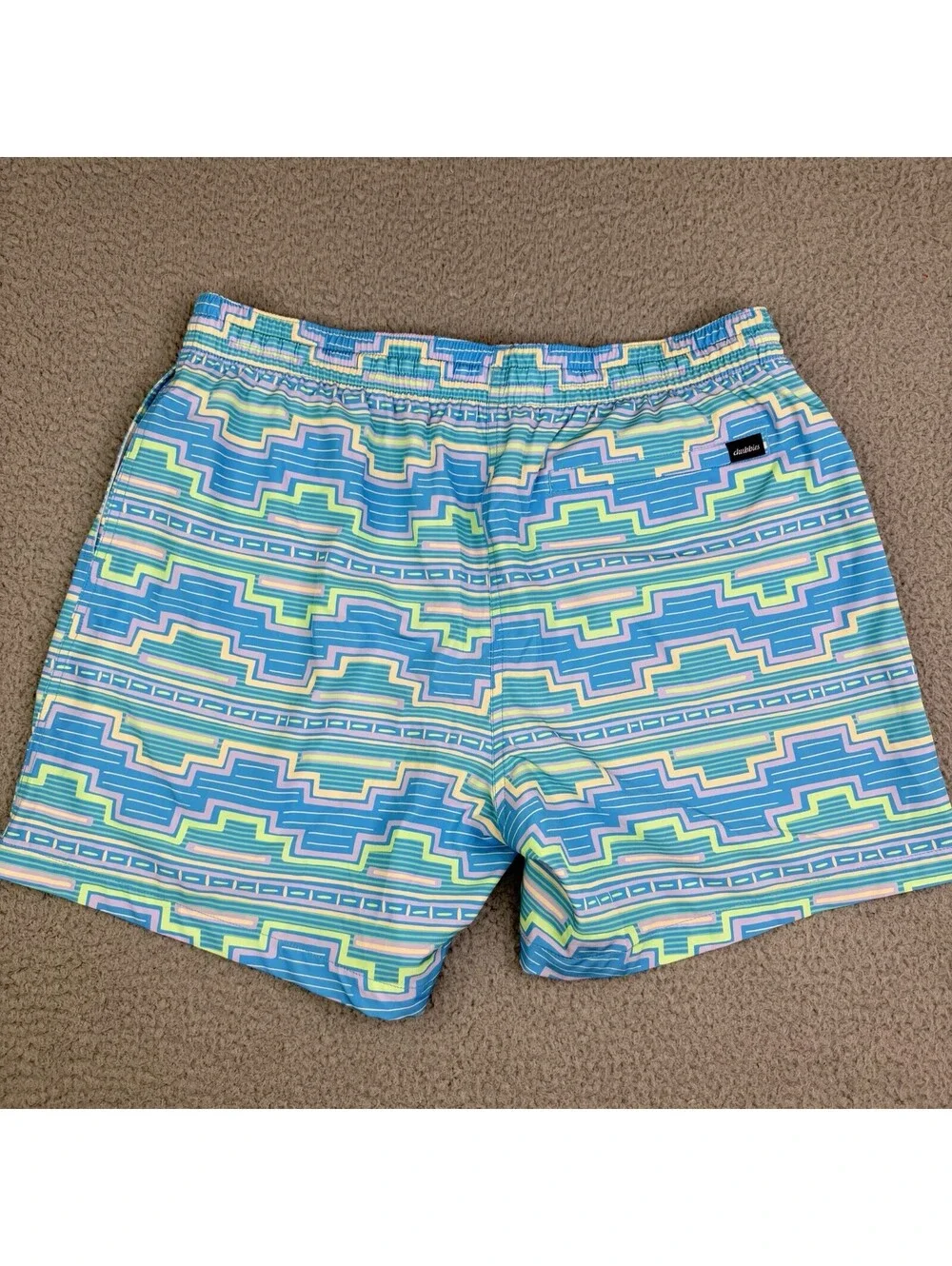 Chubbies Aztec Southwest Lined Swim Trunks Men’s XL 5.5” Inseam Pockets